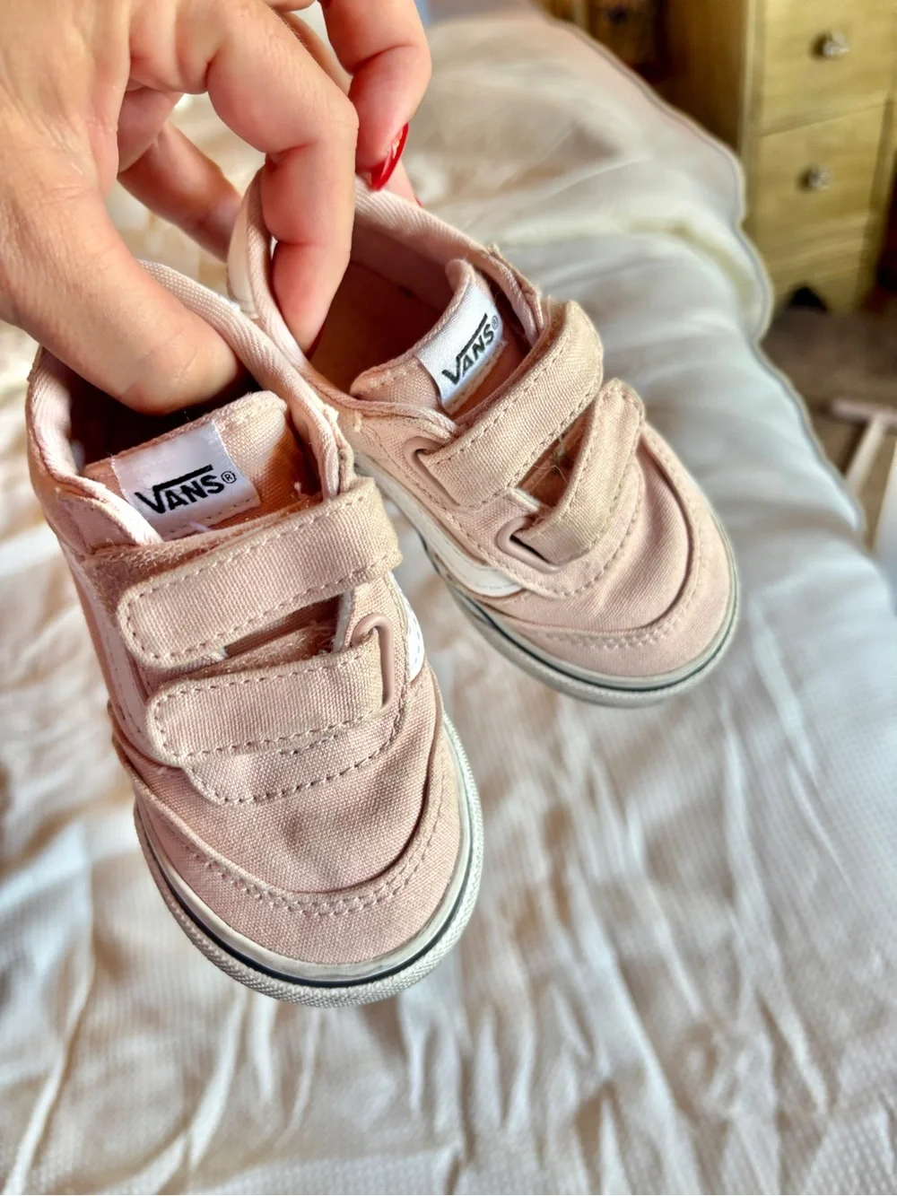 vans old skool v toddler pink velcro sneakers size 6 blush skater y2k kids shoes